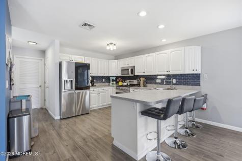 360 River Terrace Toms River NJ 08755