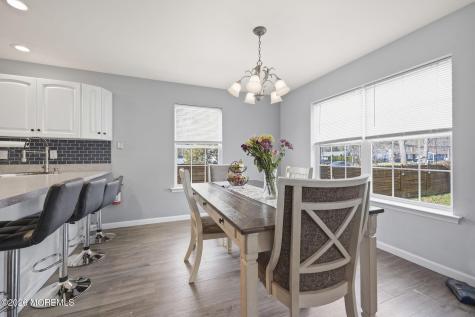 360 River Terrace Toms River NJ 08755