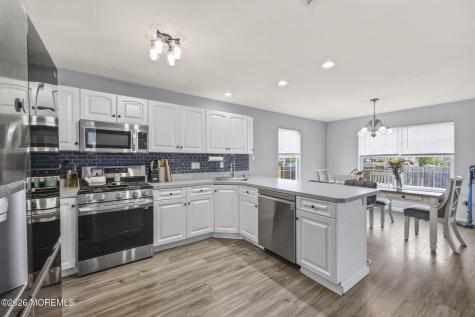 360 River Terrace Toms River NJ 08755