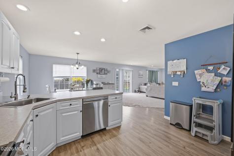 360 River Terrace Toms River NJ 08755