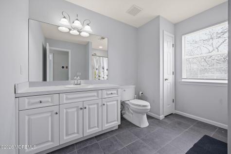 360 River Terrace Toms River NJ 08755