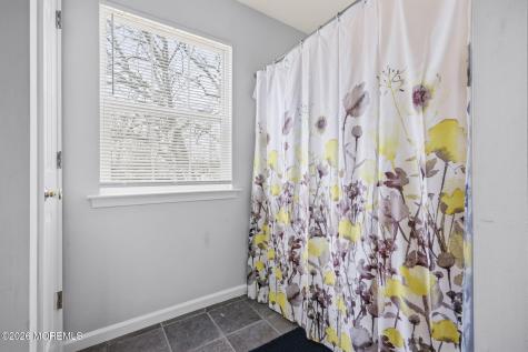 360 River Terrace Toms River NJ 08755