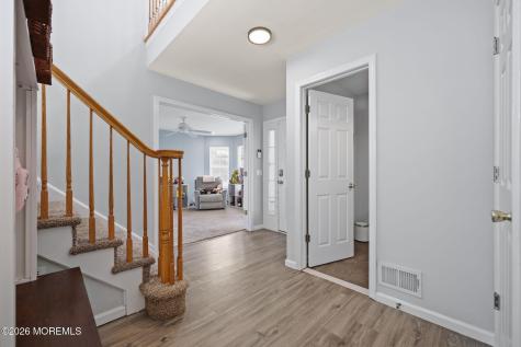 360 River Terrace Toms River NJ 08755