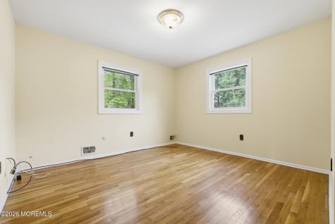 7 Oakland Road Old Bridge NJ 08857