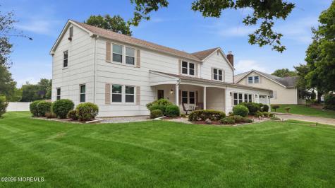 22 River Drive Marlboro NJ 07746
