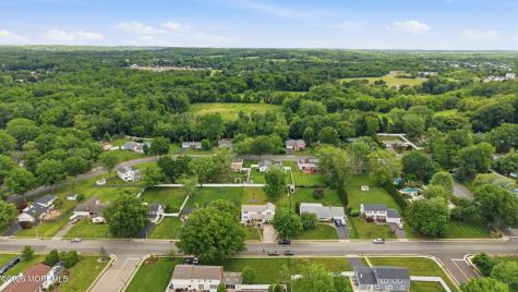 22 River Drive Marlboro NJ 07746