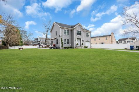 1705 Bellmore Street Oakhurst NJ 07755