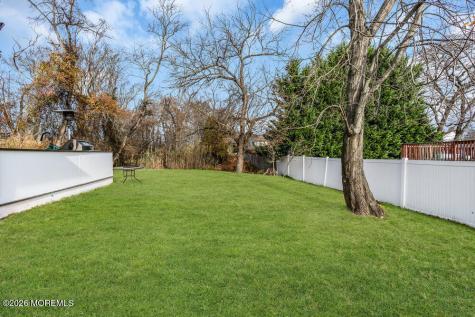 1705 Bellmore Street Oakhurst NJ 07755