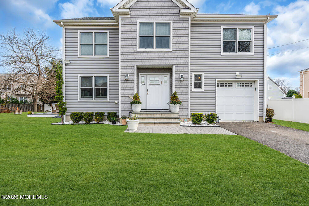 1705 Bellmore Street Oakhurst NJ 07755