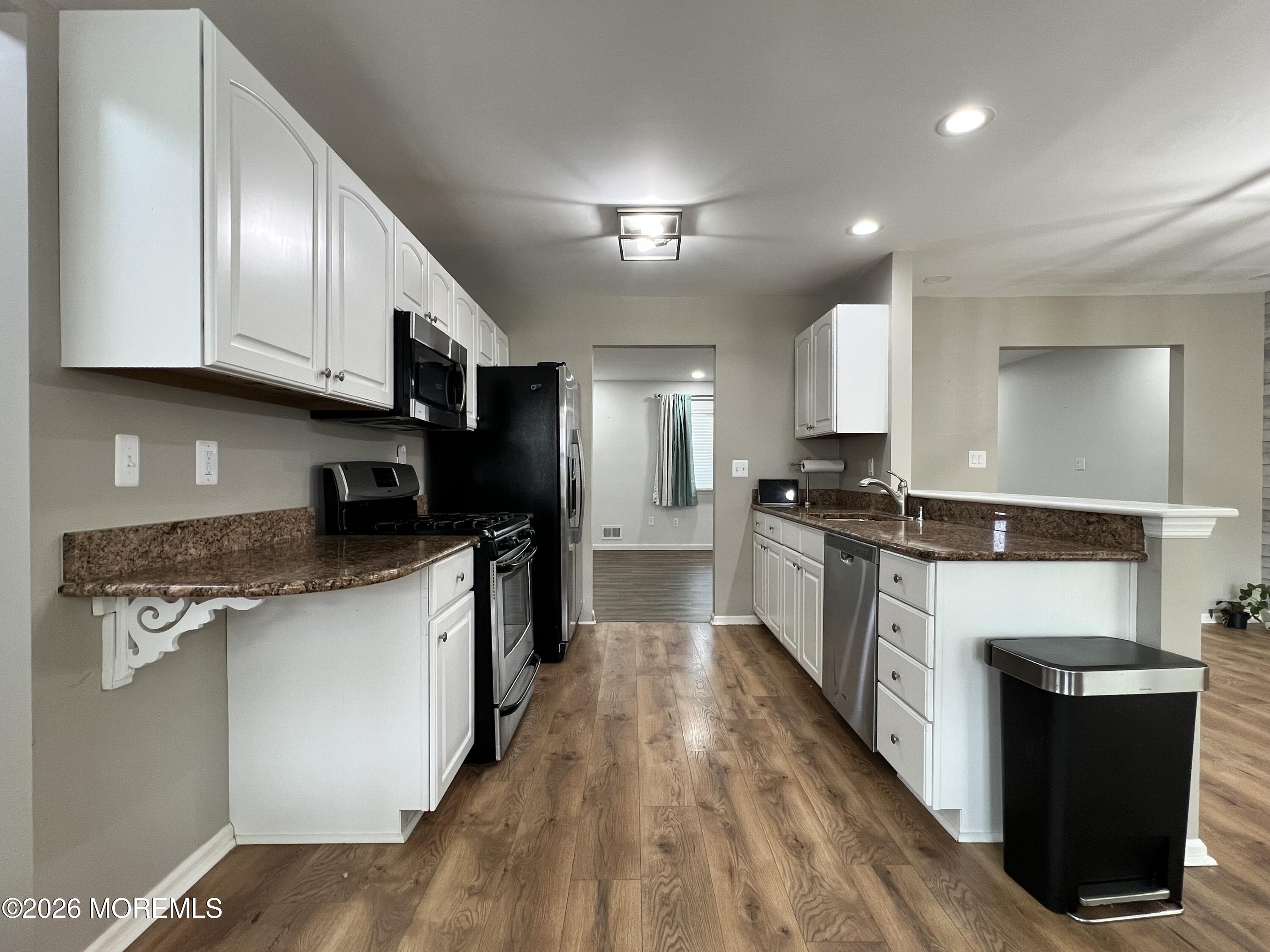 1217 Spray Avenue Beachwood NJ 08722
