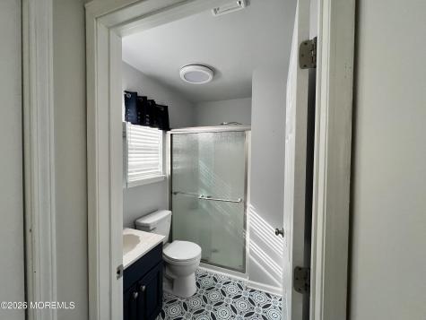 1217 Spray Avenue Beachwood NJ 08722