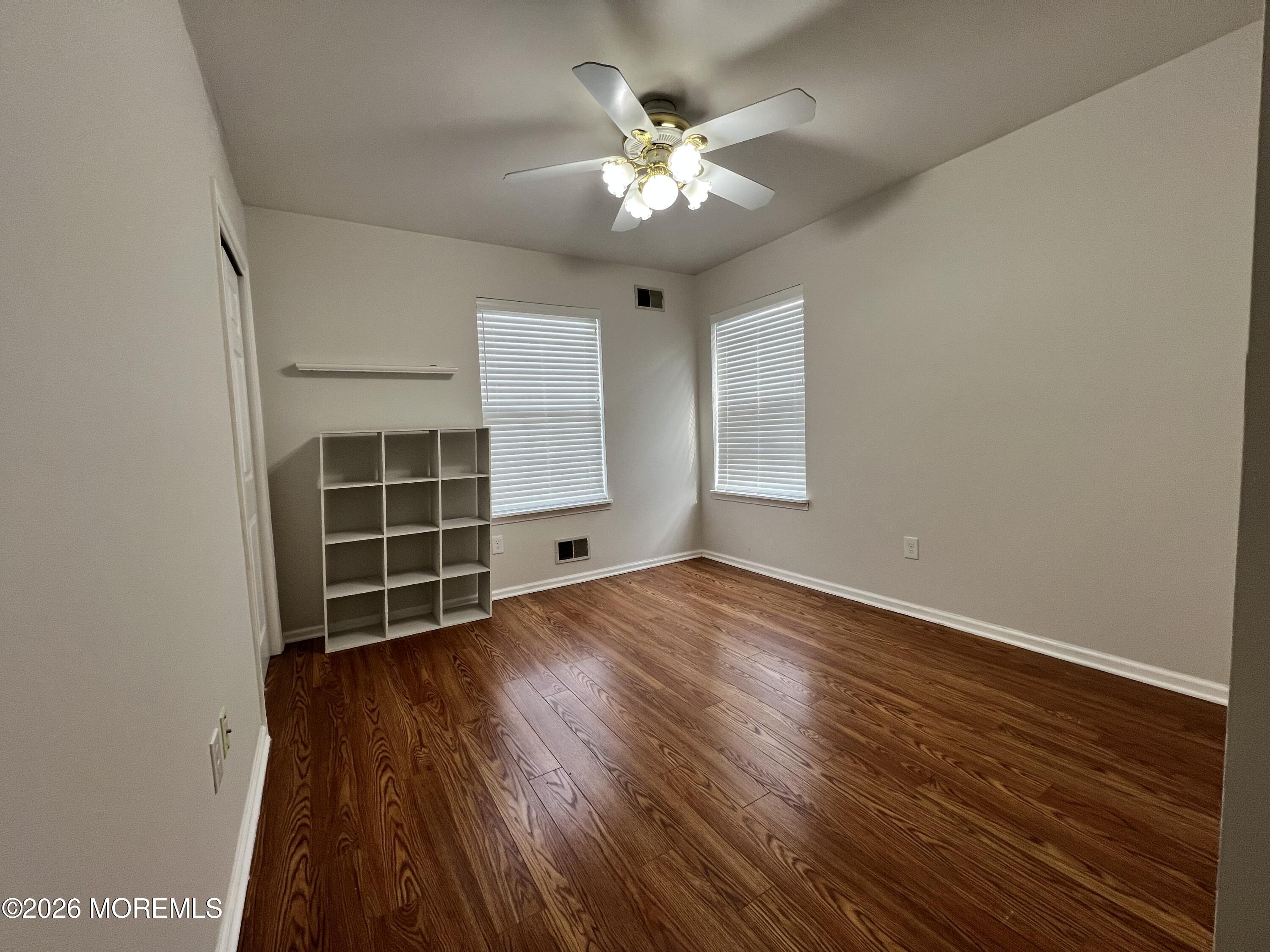1217 Spray Avenue Beachwood NJ 08722