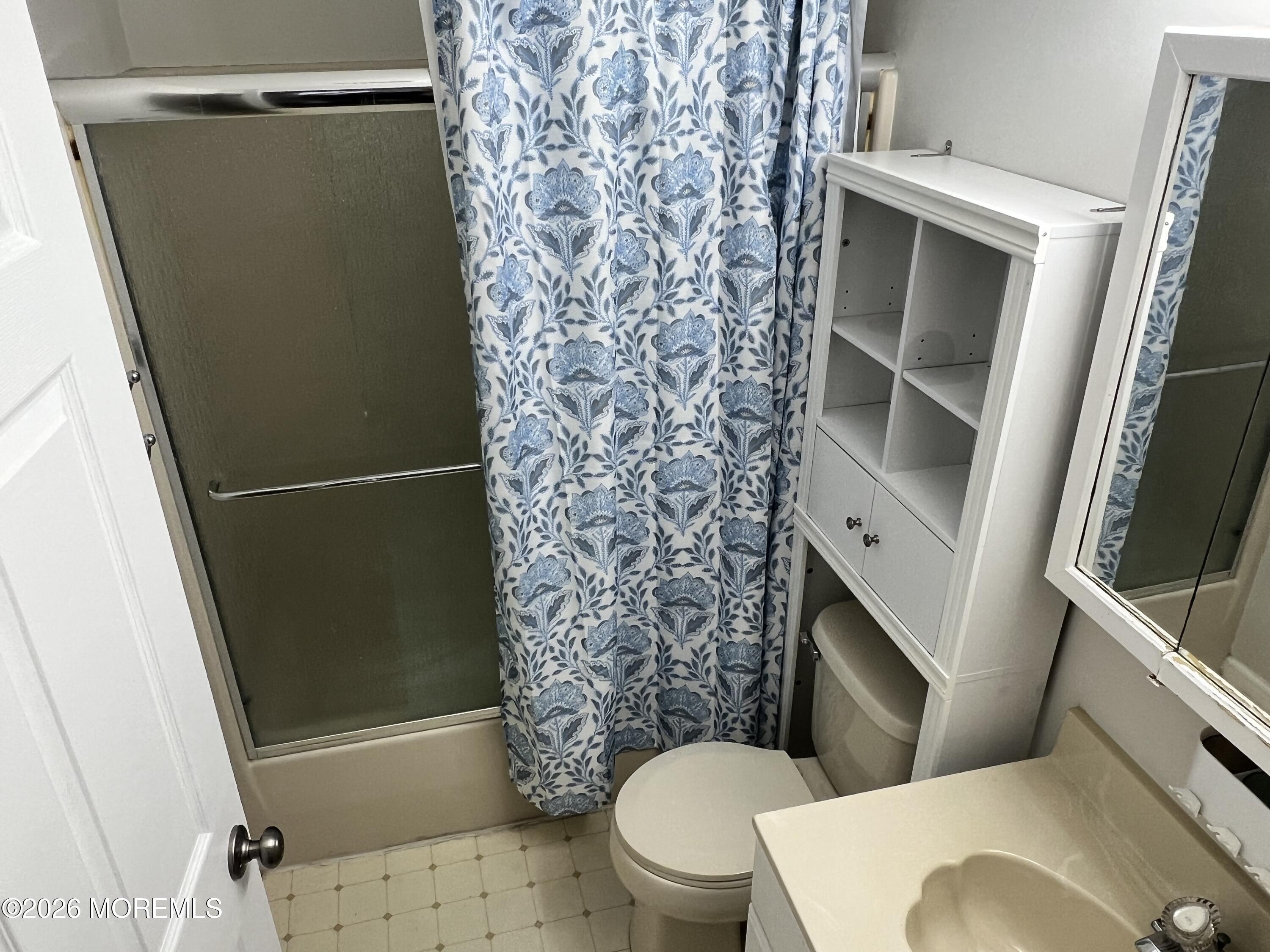 1217 Spray Avenue Beachwood NJ 08722