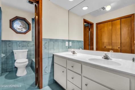 225 Genoa Avenue Toms River NJ 08753