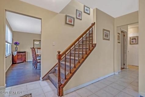 178 Mountain View Drive Lakewood NJ 08701