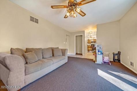 178 Mountain View Drive Lakewood NJ 08701
