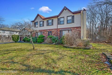 178 Mountain View Drive Lakewood NJ 08701