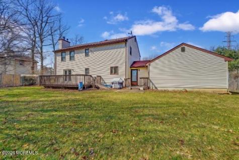 178 Mountain View Drive Lakewood NJ 08701