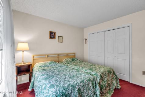 13 Golden Rod Court Brick NJ 08724