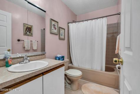 13 Golden Rod Court Brick NJ 08724