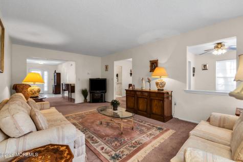 13 Golden Rod Court Brick NJ 08724