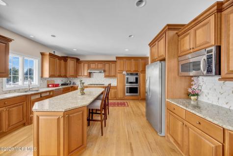 201 Sidney Road Pittstown NJ 08867