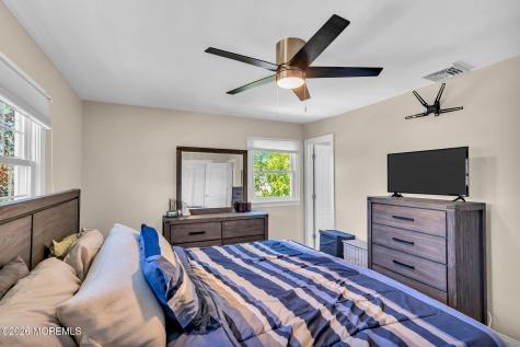 3 Beacon Drive Howell NJ 07731