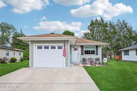 75 Bimini Drive Toms River NJ 08757