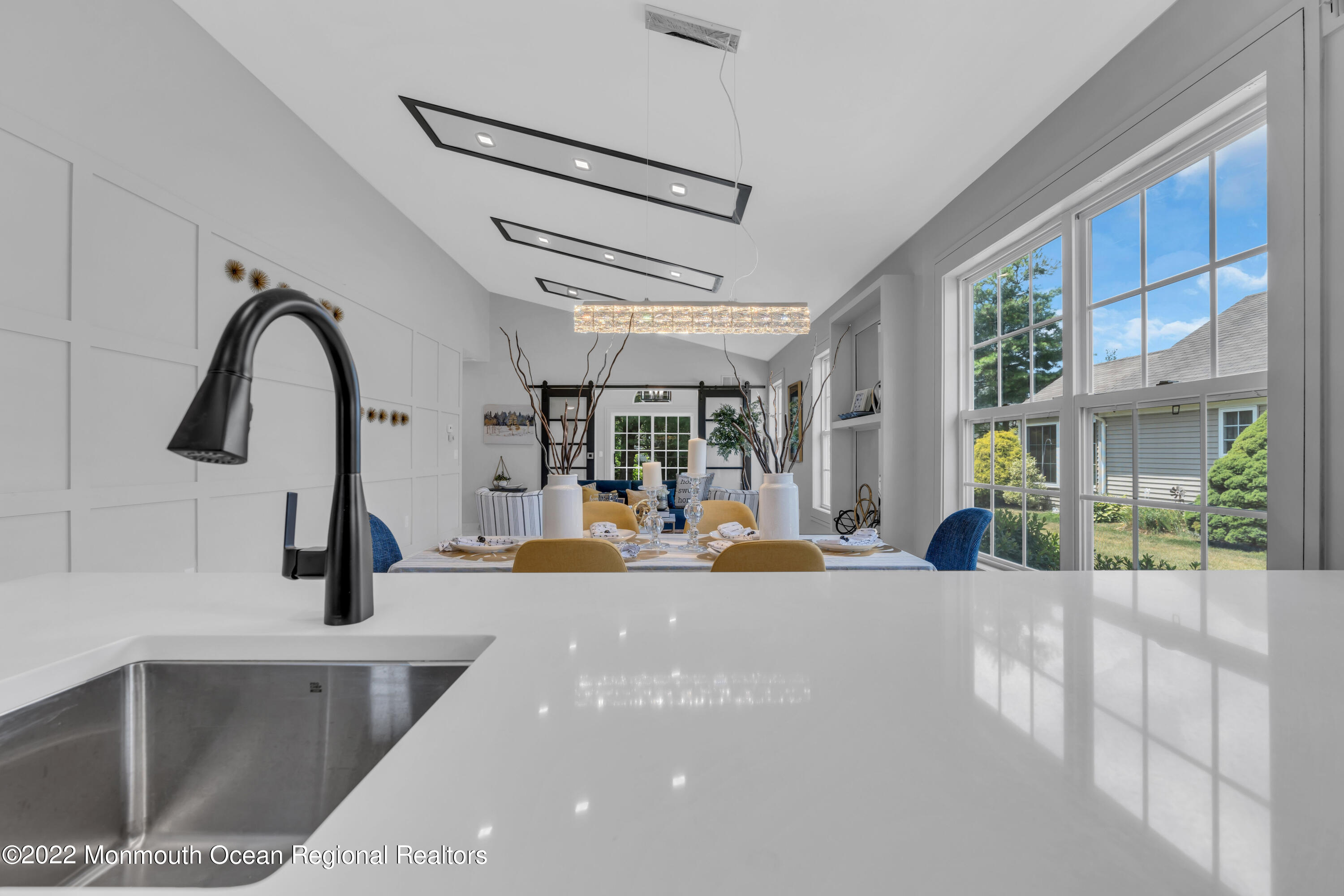 17 Ivy Hill Road Lakewood NJ 08701