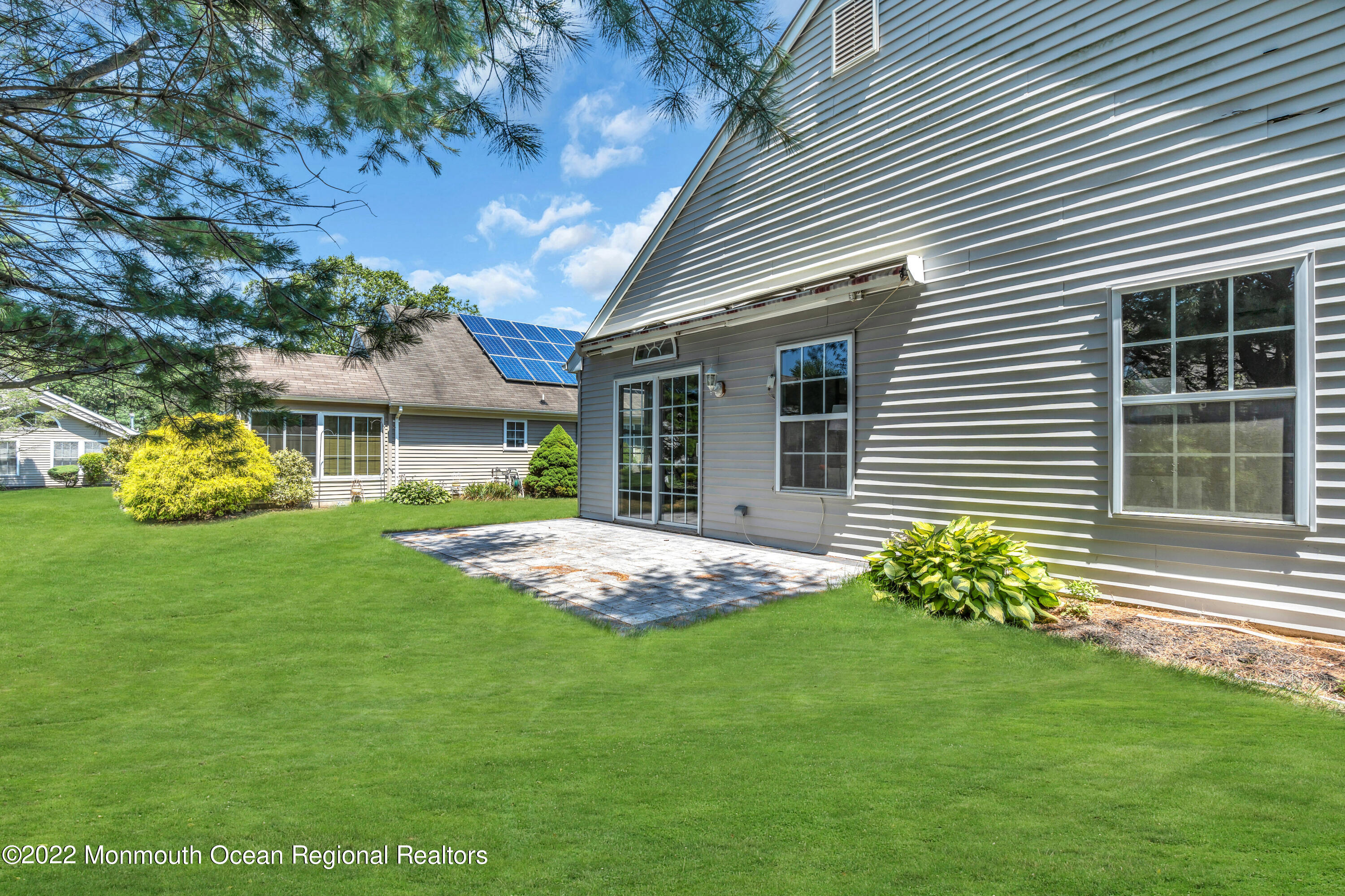 17 Ivy Hill Road Lakewood NJ 08701