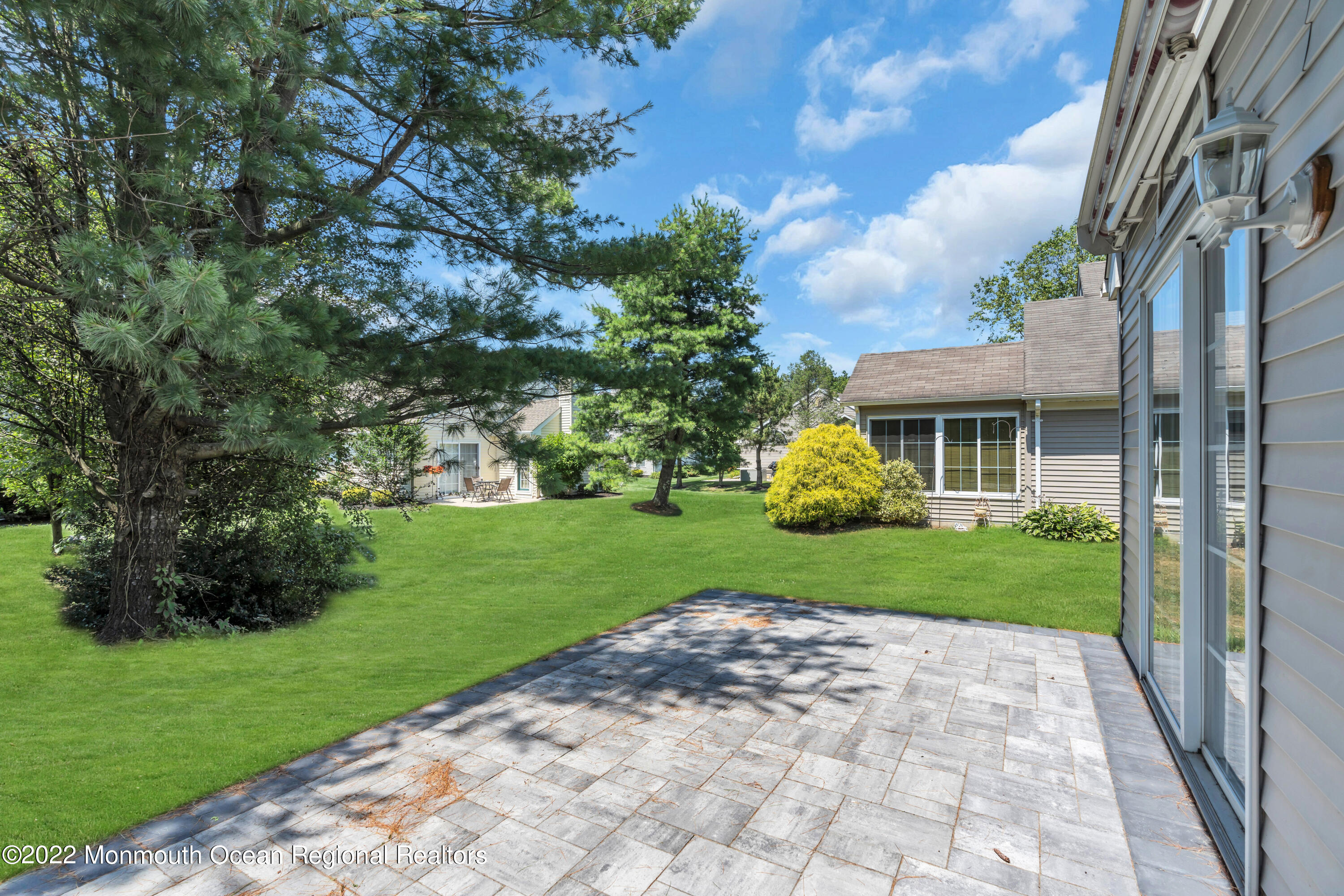 17 Ivy Hill Road Lakewood NJ 08701