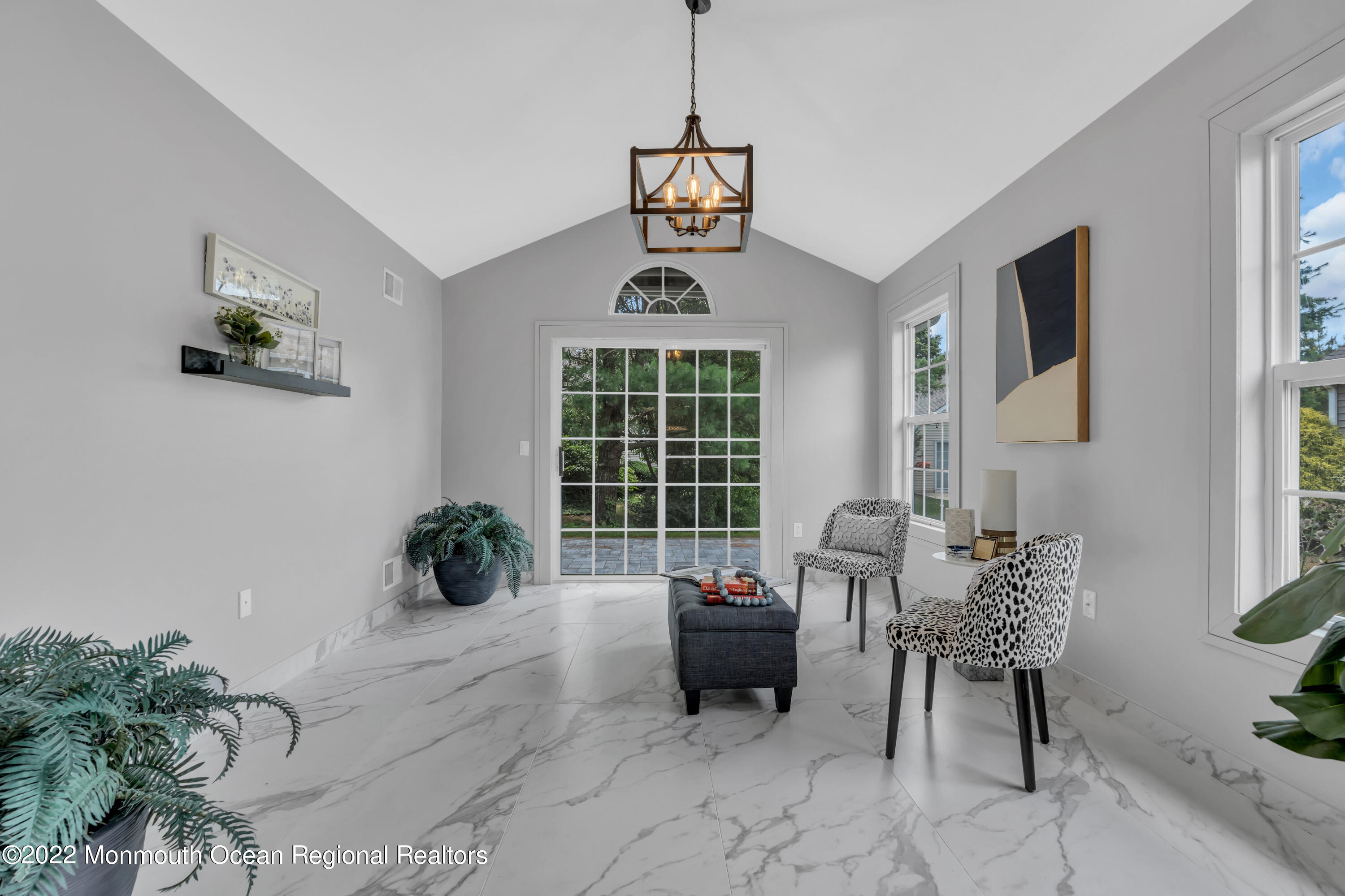 17 Ivy Hill Road Lakewood NJ 08701