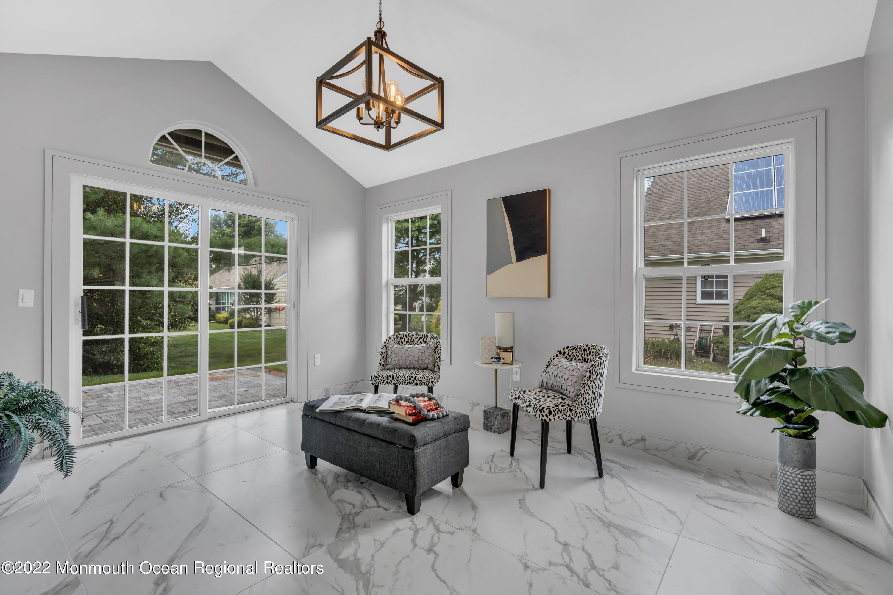 17 Ivy Hill Road Lakewood NJ 08701