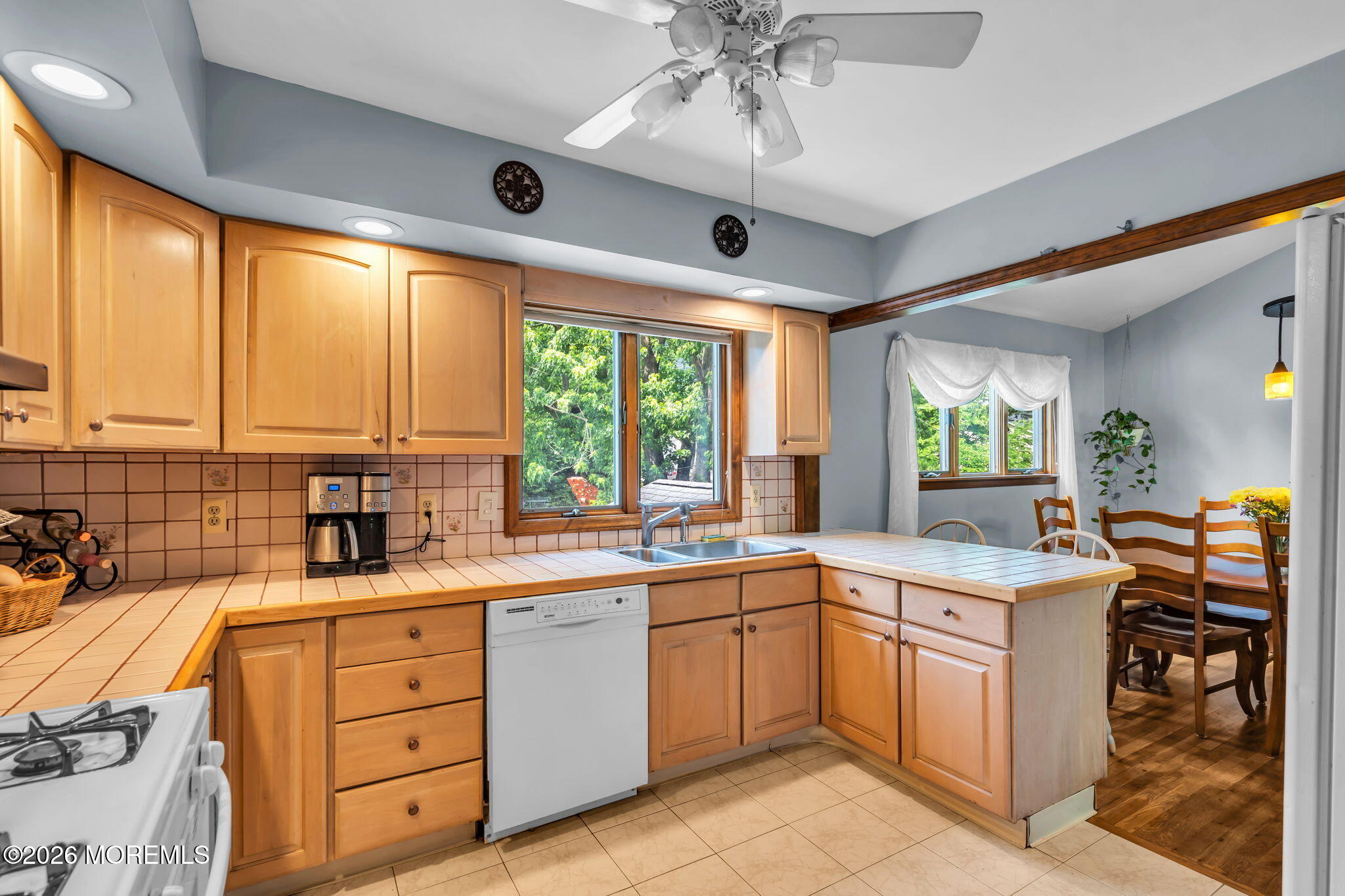 26 Allen Drive Allentown NJ 08501