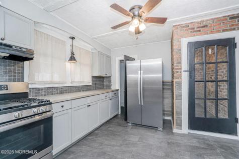 365 Lake Avenue Oakhurst NJ 07755