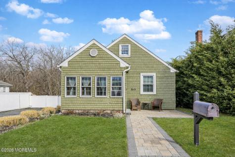 365 Lake Avenue Oakhurst NJ 07755