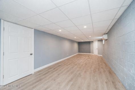 365 Lake Avenue Oakhurst NJ 07755