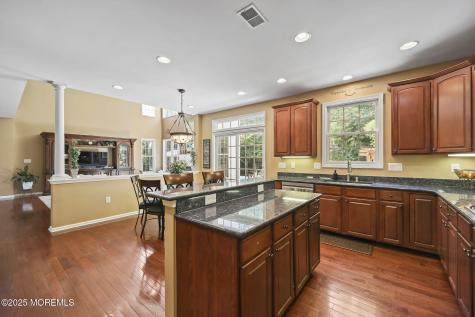 7 Trumbull Court Jackson NJ 08527