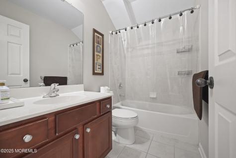 7 Trumbull Court Jackson NJ 08527