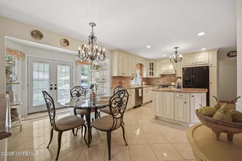 6 Robbie Court Morganville NJ 07751
