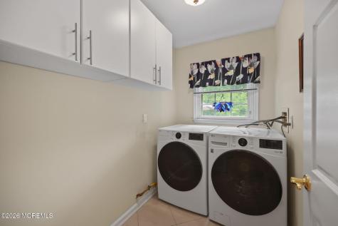 6 Robbie Court Morganville NJ 07751