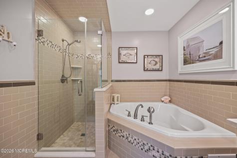 6 Robbie Court Morganville NJ 07751