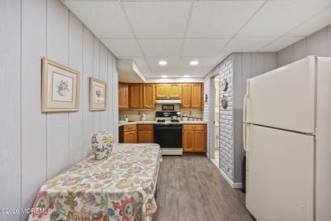 6 Robbie Court Morganville NJ 07751