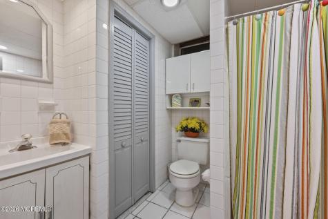 6 Robbie Court Morganville NJ 07751