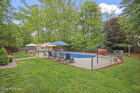 6 Robbie Court Morganville NJ 07751