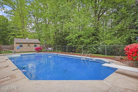 6 Robbie Court Morganville NJ 07751