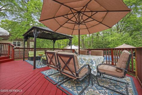 6 Robbie Court Morganville NJ 07751