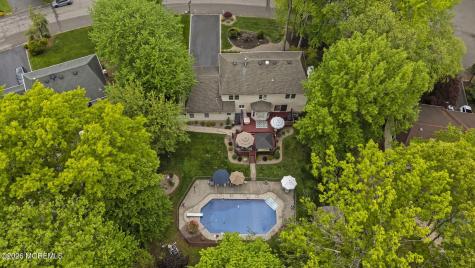 6 Robbie Court Morganville NJ 07751