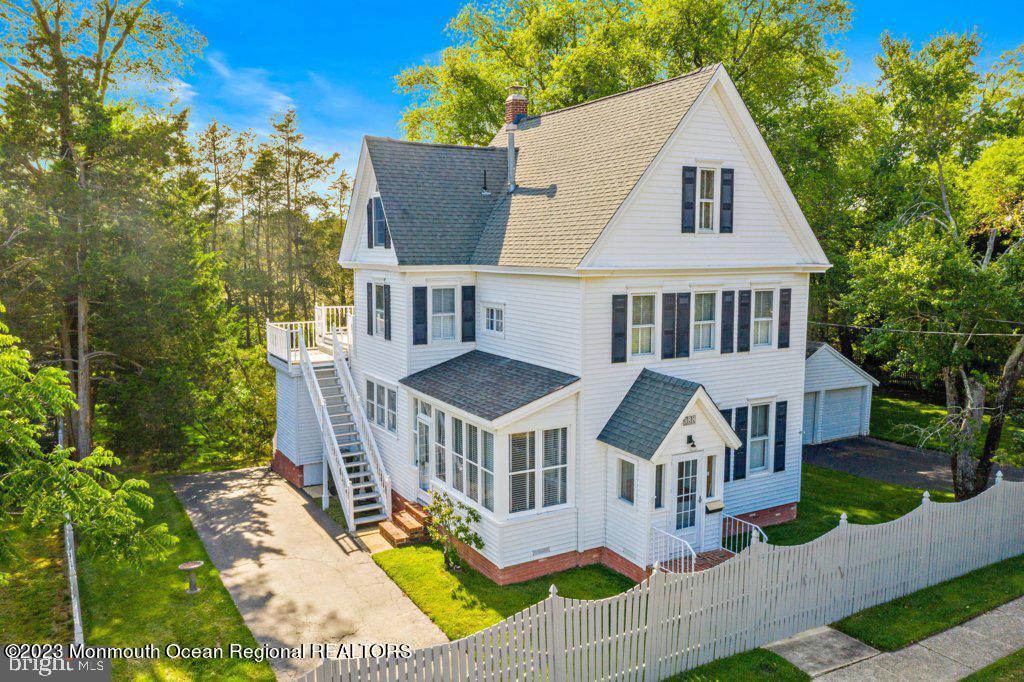 Tuckerton NJ, 388 S Green Street