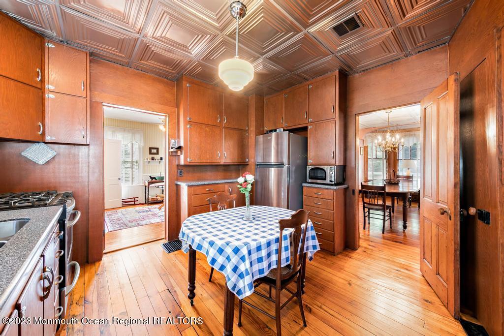 388 S Green Street Tuckerton NJ 08087